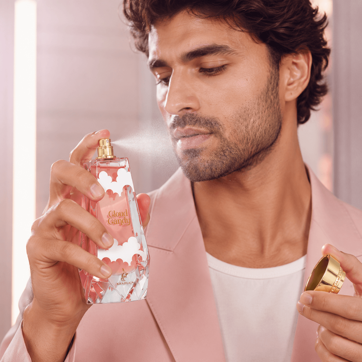 Khadlaj Cloud Candy fragrance notes with strawberry, marshmallow, coconut, vanilla and raspberry