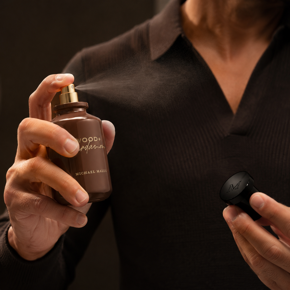 Michael Malul Wood + Cardamom fragrance notes with bergamot, cardamom, apple, violet, sandalwood and musk