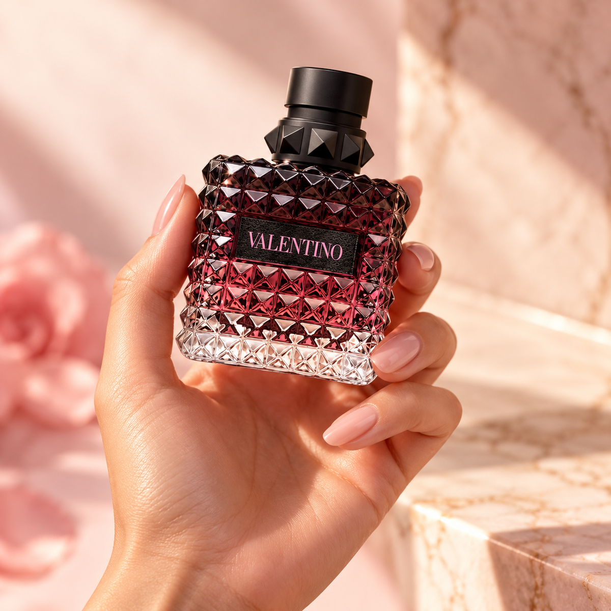 Valentino Donna Born in Roma Intense Eau de Parfum for Women, image 3