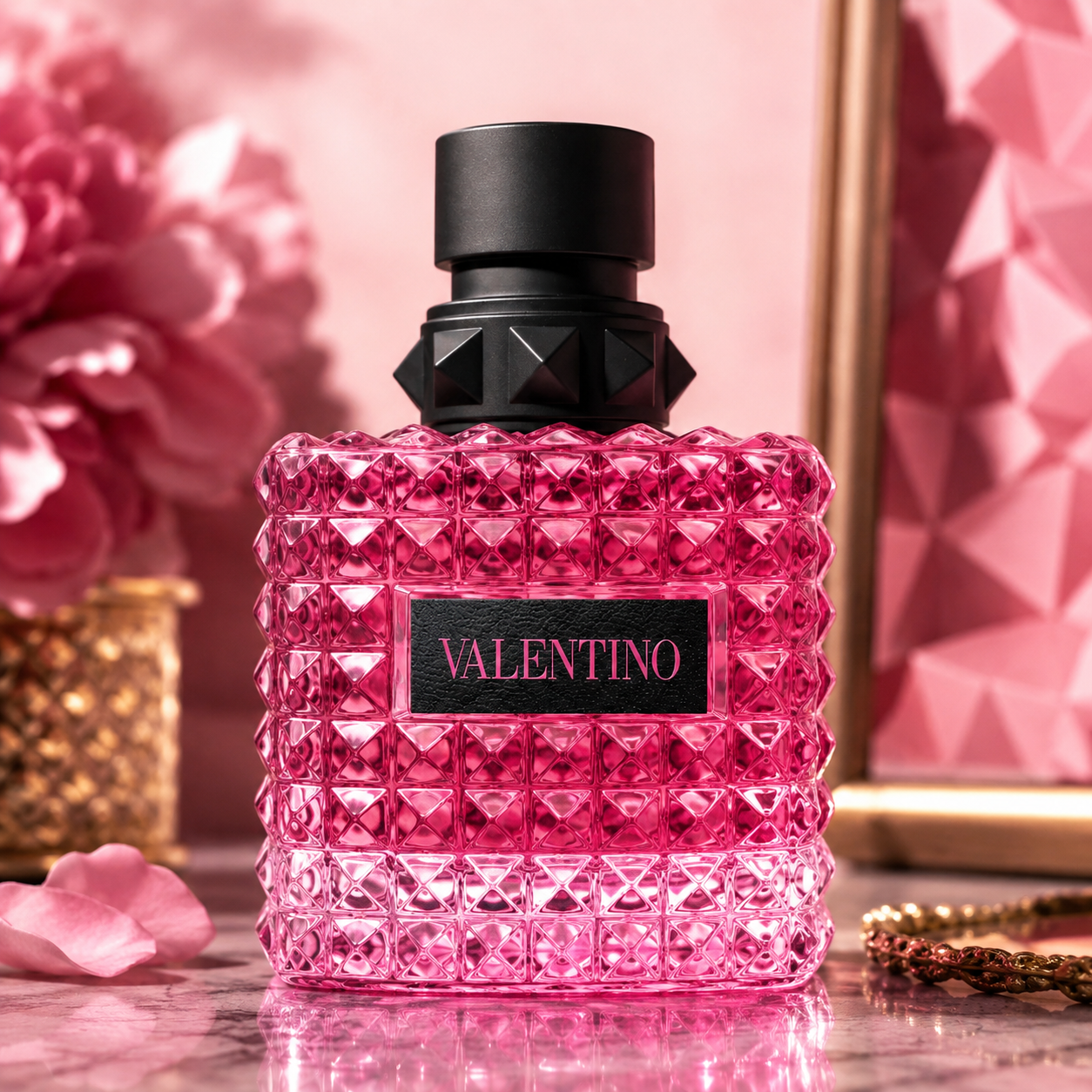 Valentino Donna Born In Roma Extradose Eau de Parfum for Women 3.40 Ounce