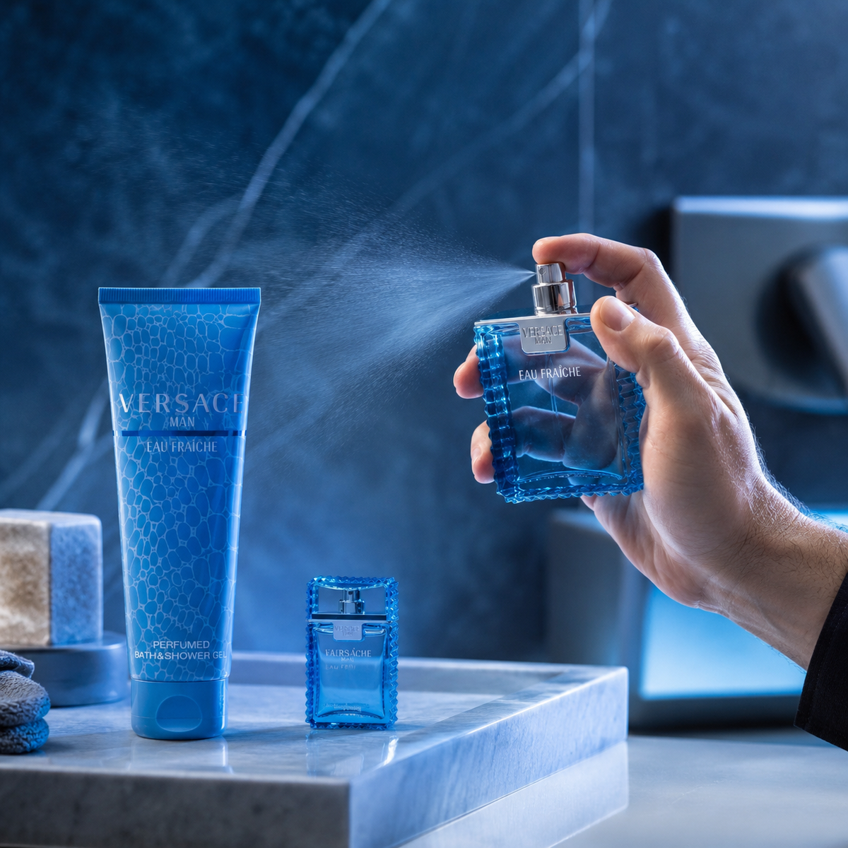 Versace Man Eau Fraiche Extreme 3-Piece Gift Set for Men